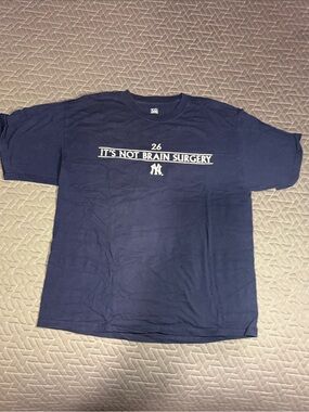New York Yankees Men's Navy Short Sleeve Graphic Tee with White Print